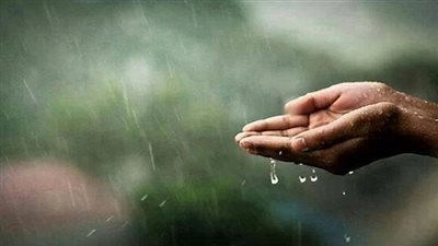 لحظات رحمة وبركة واستجابة.. أدعية مستجابة في وقت نزول المطر 