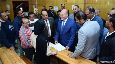 جامعة سوهاج تتفقد عمليات التصويت بالجولة الأولى لإنتخابات اتحاد الطلاب