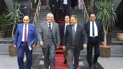 مجلس جامعة الزقازيق يعقد اجتماعه الدورى ويناقش عددًا من الموضوعات 