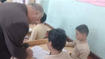 التعليم تعلن عن صرف 1000 حنيها مكافأة مادية للعاملين في هذه المدارس