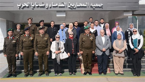 جانب من الزيارة