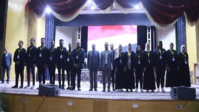 كورال جامعة سوهاج يتألق في الملتقى الفني الثاني والعشرين للجامعات العربية