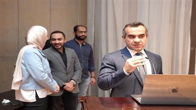 جامعة عين شمس تستضيف اليوم العلمي لقسم طب الفم وأمراض اللثة