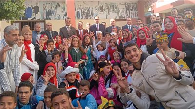 احتفال اليوم العالمي لذوي الإعاقة في مدرسة الأمل للصم وضعاف السمع بسوهاج