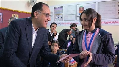 كواليس زيارة رئيس الوزراء مدرسة بورسعيد الثانوية بنات