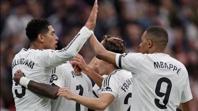 شاهد بالفيديو| رباعية ريال مدريد فى مرمى إشبيلية بالدوري الإسباني 