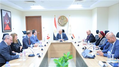 وزير التربية والتعليم يبحث مع سفير كندا آفاق التعاون المستقبلية لتطوير التعليم قبل الجامعي في مصر 