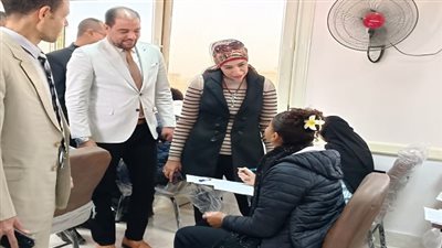 رئيس جامعة الأقصر تتابع سير امتحانات كلية التربية وتؤكد على تهيئة المناخ المناسب للطلاب