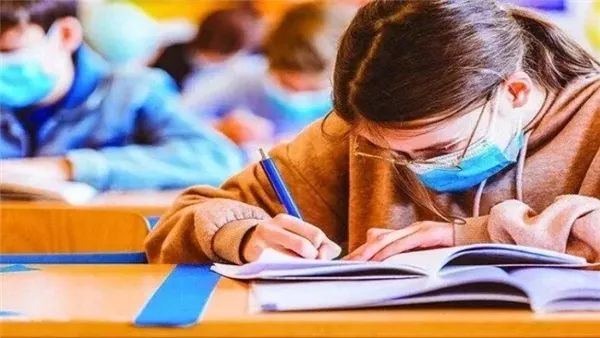 امتحانات نصف العام