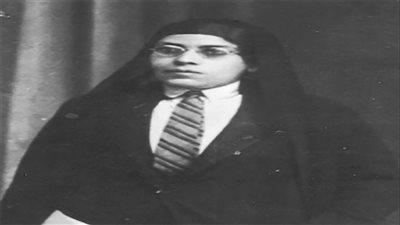 نبوية موسى أول فتاة مصرية تحطم القيود وتحصل على شهادة البكالوريا