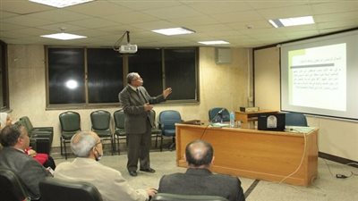 جامعة أسيوط تُنظّم دورة تدريبية حول ريادة الأعمال