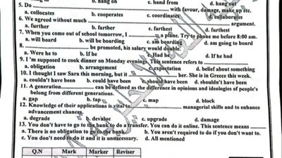 مراجعات نهائية.. 3 امتحانات في اللغة الانجليزية 2025 لـ الصف الثاني الثانوي