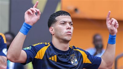 بعد هاتريك مباراة استاد أبيدجان.. إعلامى يكشف طلب إمام عاشور من الأهلى