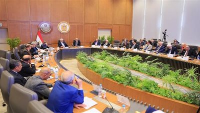 التربية والتعليم تطلق حوارًا مجتمعيًا حول البكالوريا المصرية مع الخبراء والمتخصصين