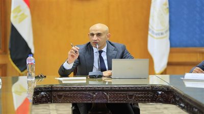 وزير التربية والتعليم يكشف عن خطة الوزارة لزيادة عدد أيام الدراسة لتحسين استيعاب الطلاب