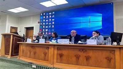 جامعة عين شمس تنظم ندوة توعوية حول مكافحة الهجرة غير الشرعية والاتجار بالبشر