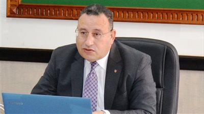 عبدالعزيز قنصوة رئيسا لجامعة الإسكندرية..وتعيين 7 عمداء جدد 
