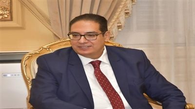 رئيس جامعة القاهرة يعقد اجتماعات استراتيجية لمتابعة خطط تطويرية هامة