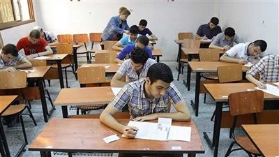 النماذج الاسترشادية لمادة اللغة الإنجليزية لطلاب الصف الثالث الثانوي 2025