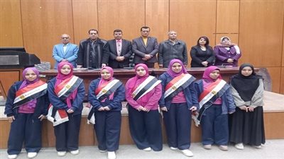 طلاب نيده الثانوية يتوجون ببطولة أوائل طلاب الثانوية العامة في تعليم سوهاج