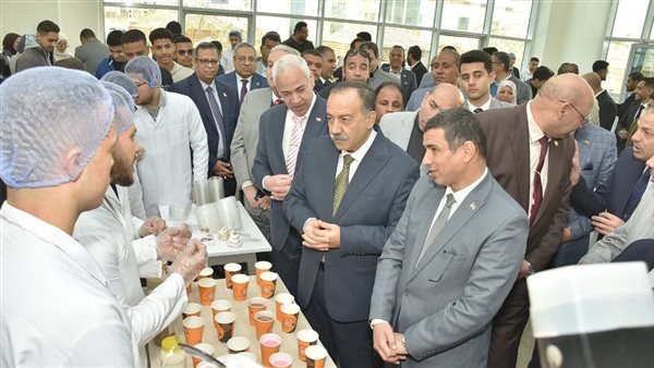 جانب من الزيارة