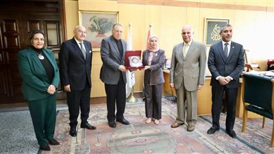 جامعة 6 أكتوبر تستضيف سفيرة البحرين في ندوة حول دور المرأة العربية	