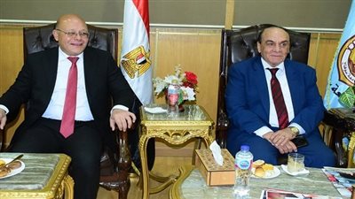 اللواء سمير فرج الخبير الاستراتيجي ينضم لمجلس جامعة سوهاج