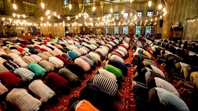 موعد اذان العشاء.. مواقيت الصلاة اليوم الجمعة 27 يونيو بمحافظات الجمهورية