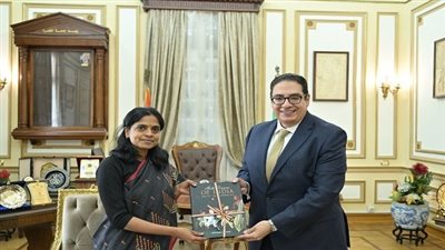 جامعة القاهرة والهند يوقعان بروتوكول تعاون أكاديمي وبحثي واعد