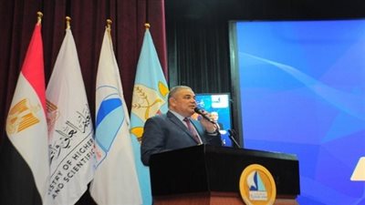 رئيس جامعة كفر الشيخ يهنئ الرئيس السيسي والقوات المسلحة بانتصارات العاشر من رمضان