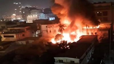 عاجل..حريق هائل داخل المعامل المركزية بوزارة الصحة 
