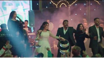 مسلسل فهد البطل الحلقة 15: شاهد فرح كناريا وأحمد العوضي 