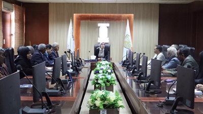 رئيس جامعة الأقصر تترأس الاجتماع الأول لإعداد الخطة الإستراتيجية للجامعة