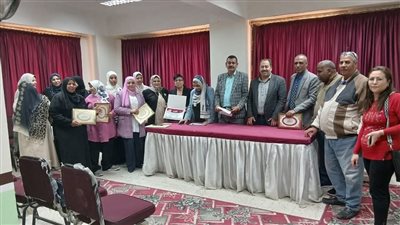 تكريم نماذج نسائية متميزة بمناسبة اليوم العالمي للمرأة المصرية بسوهاج