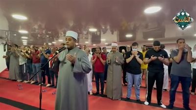 دعاء مبكٍ يهز القلوب للشيخ الطيب محمد حسان في كولومبيا عبر سفراء دولة التلاوة