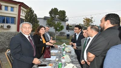 رئيس جامعة السادات تشارك أسرة الجامعة الإفطار الرمضاني الجماعي
