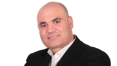 اعلامي يستغيث بالرئيس.. الدراما شوهت مصر ودمرت الشباب..البلطجية وتجار الأثار والعملة قدوة