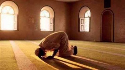 موعد أذان الظهر اليوم الإثنين 17 مارس 2025