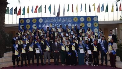 معهد إعداد القادة يواصل ملتقى إدراك بحوارات ملهمة وجولات تثقيفية