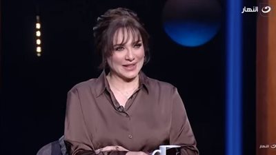 سلاف فواخرجي تكشف مفاجئة عن ديانتها وخطــف أولادها.. مصر احتضنتني وسأعود لسوريا