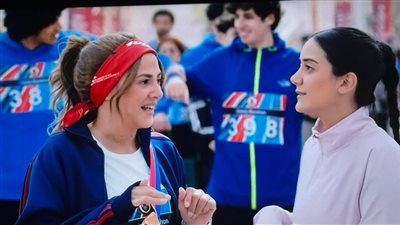 مسلسل عايشة الدور الحلقة 5: دنيا سمير غانم تقع في حب نور محمد