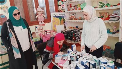  جامعة المنوفية تنظم قافلة طبية متكاملة للكشف على طلاب 