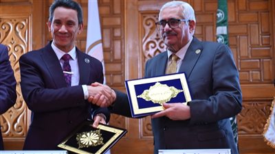 بروتوكول تعاون بين مركز الدراسات البردية والنقوش- كلية الآثار- جامعة عين شمس