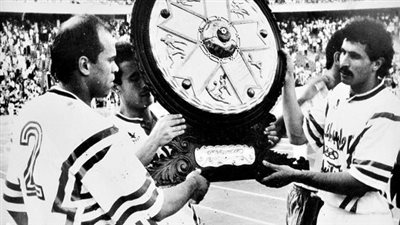 هشام يكن يفتح النار على شوبير ..الزمالك مصنع النجوم والأبطال 