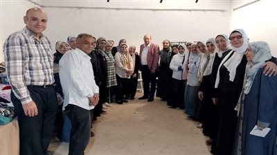 جامعة حلوان تنظم معرضًا خيريًا بكلية الفنون التطبيقية لدعم الطلاب والعاملين