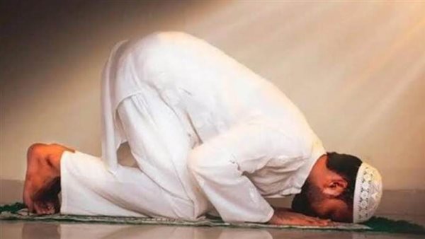 موعد صلاة الفجر اليوم