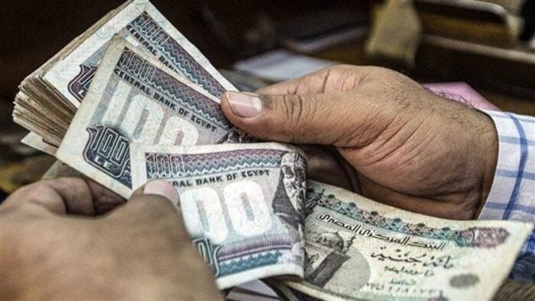 موعد صرف معاشات شهر أبريل