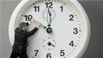 موعد تطبيق التوقيت الصيفي في مصر.. كيفية ضبطها 