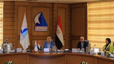 تعرف علي أهم قرارات مجلس عمداء جامعة كفر الشيخ لشهر أبريل 2025: تطوير التعليم والابتكار