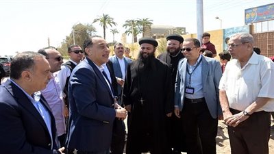 رئيس الوزراء يلتقي طلاب سانت ماري بمنفلوط